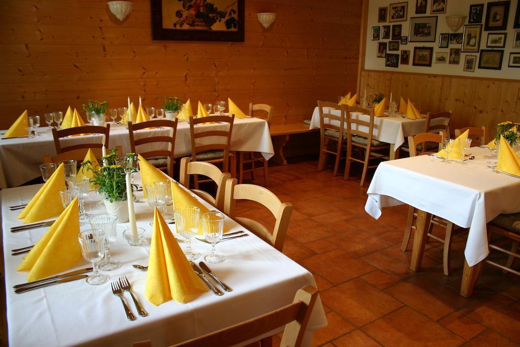 Beim Huber In Linden Hotel Linden  Luaran gambar